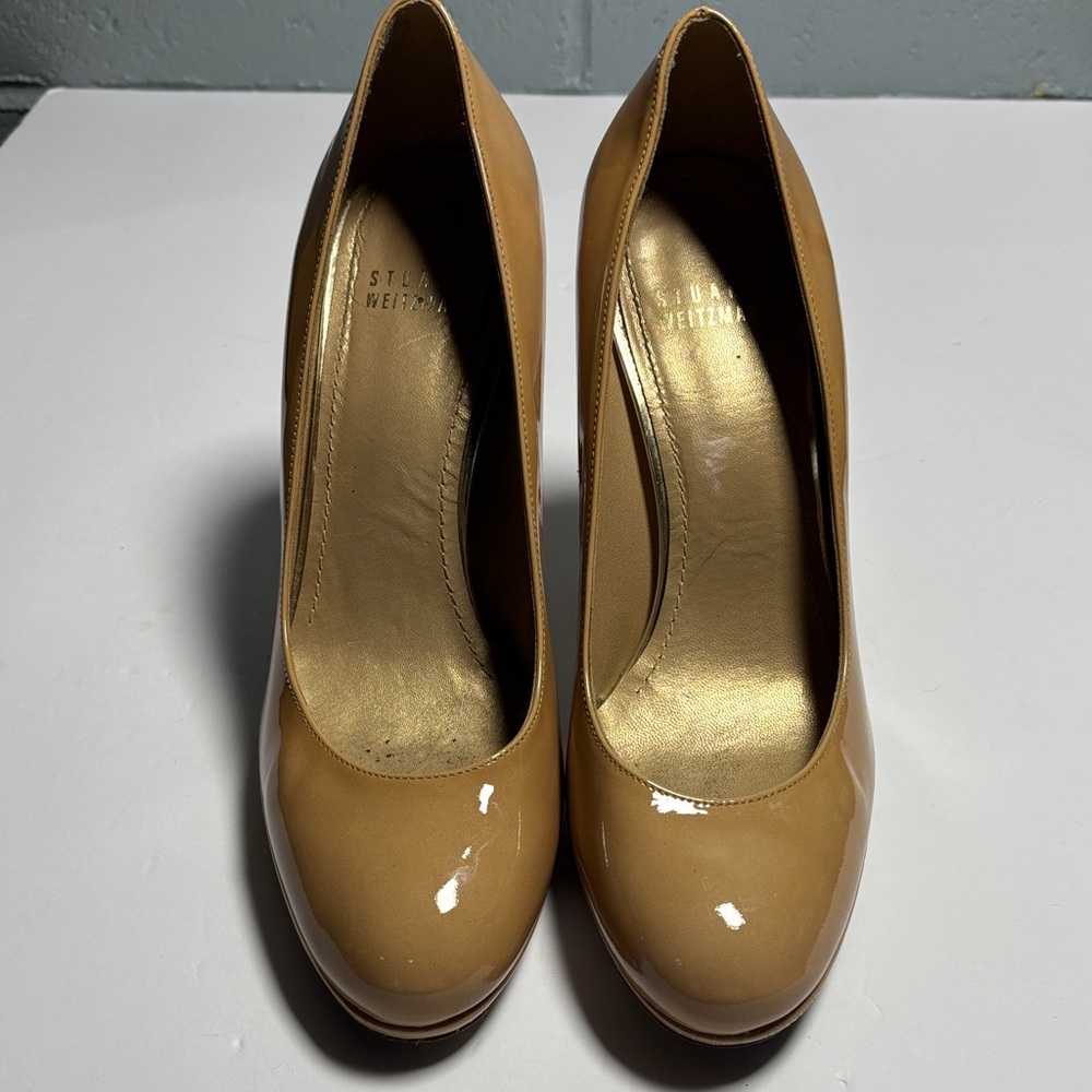Stuart Weitzman Beige Patent Leather Heels Women Size 7 1/2